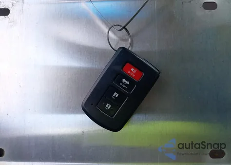 2013 Toyota Camry Xle z USA, uszkodzony, nr VIN 4T4BF1FK5DR285347